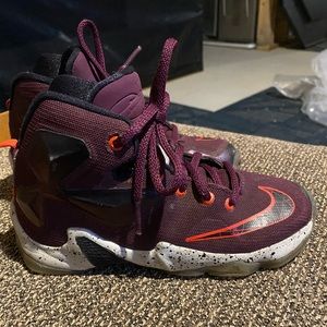 Lebron 13